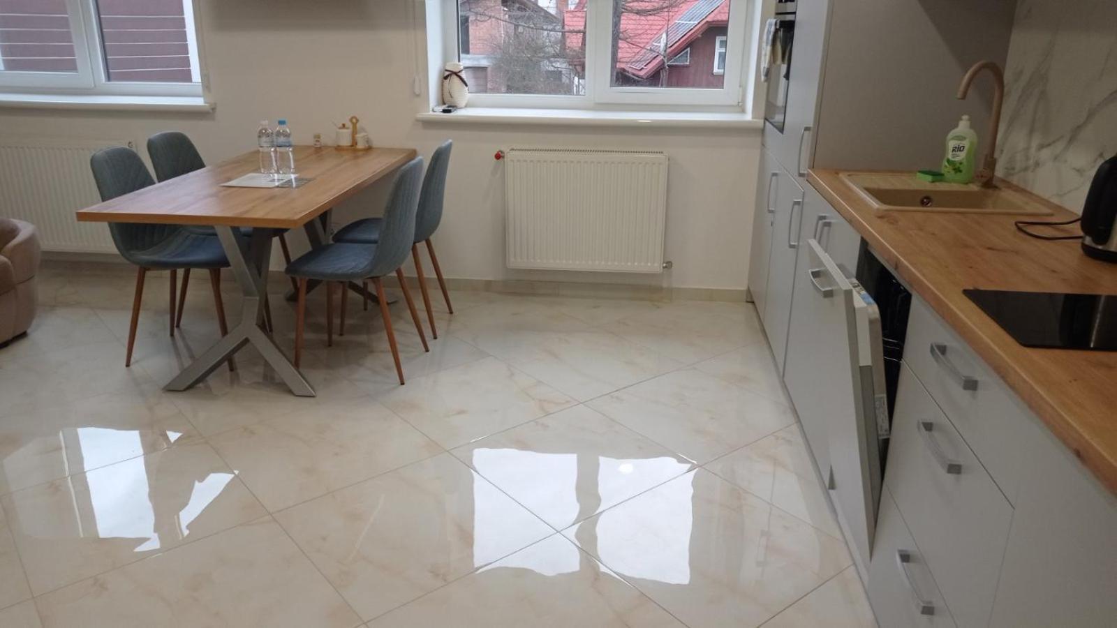 Apartplus Truskavets - Затишні Апартаменти Exterior foto